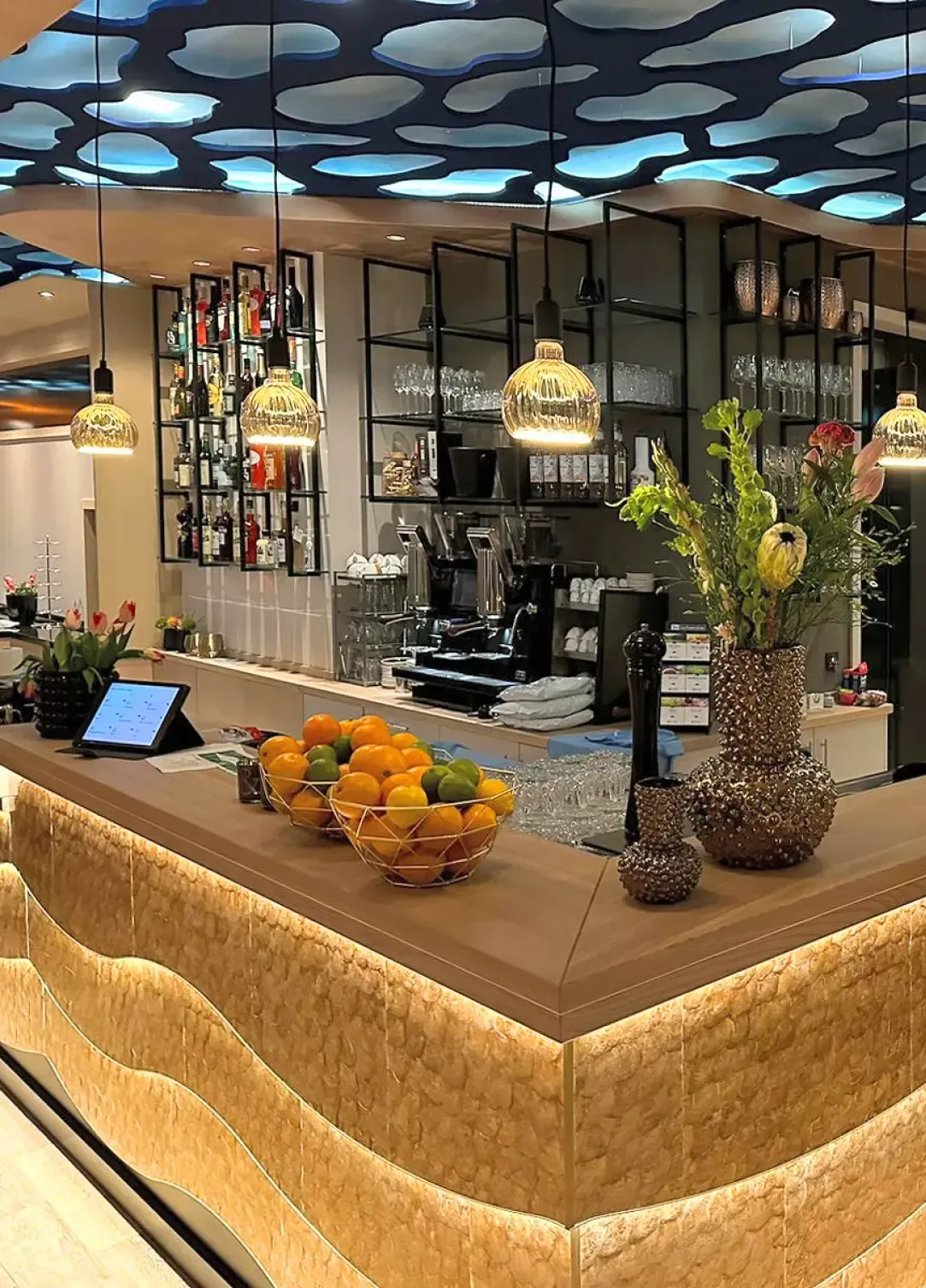 BookNoFees: Restoran – Heiter & Herrlich Neheim – Arnsberg-Neheim – Neheim: Neşeli ve Muhteşem, fotoğraf 1