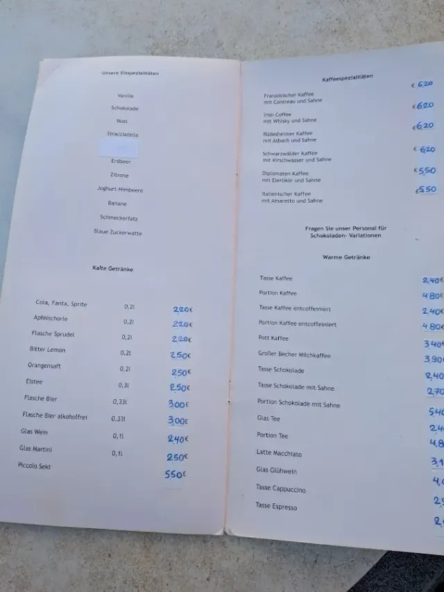 BookNoFees: Restoran – Anna's Café – Geseke – Anna'nın Kafe'si, fotoğraf 2
