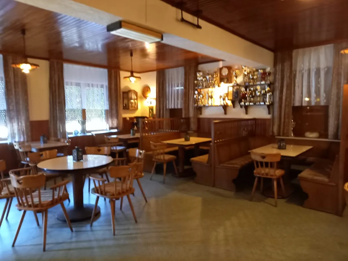 BookNoFees: Restoran – Gasthof zum Bahnhof – Bad Berleburg – "Gasthof zum Bahnhof", fotoğraf 1