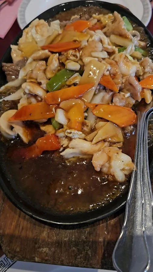 BookNoFees: Restoran – China-Restaurant Peking Garten – Brilon – Pekin Bahçesi Çin Restoranı, fotoğraf 3