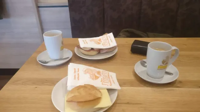 BookNoFees: Fırın – Bäcker Regina – Wenden – Fırıncı Regina, fotoğraf 2