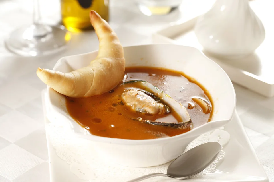 Example photo: Seafood soup served with bread